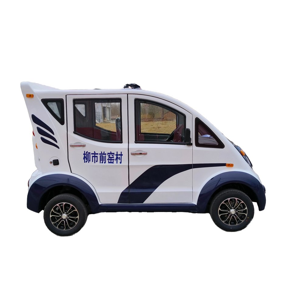 Mini Chinese Four-Wheel Electric Patrol Vehicle Safe and Secure Security Sightseeing Bus & Car